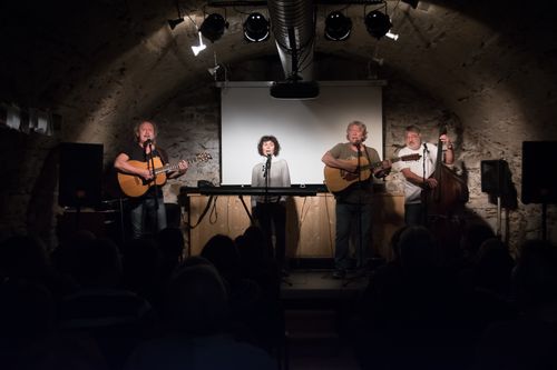 Nezmaři - vánoční koncert