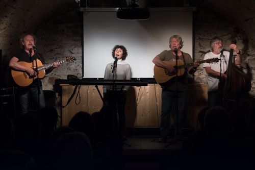 Nezmaři - vánoční koncert