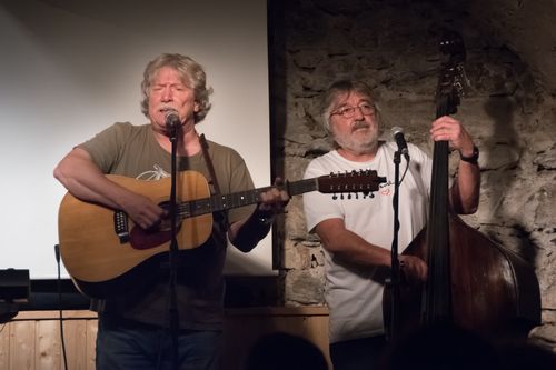 Nezmaři - vánoční koncert