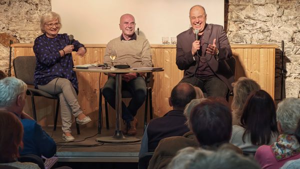 Křest knížky Harvart stále jedinečný s Petrem Rychlým