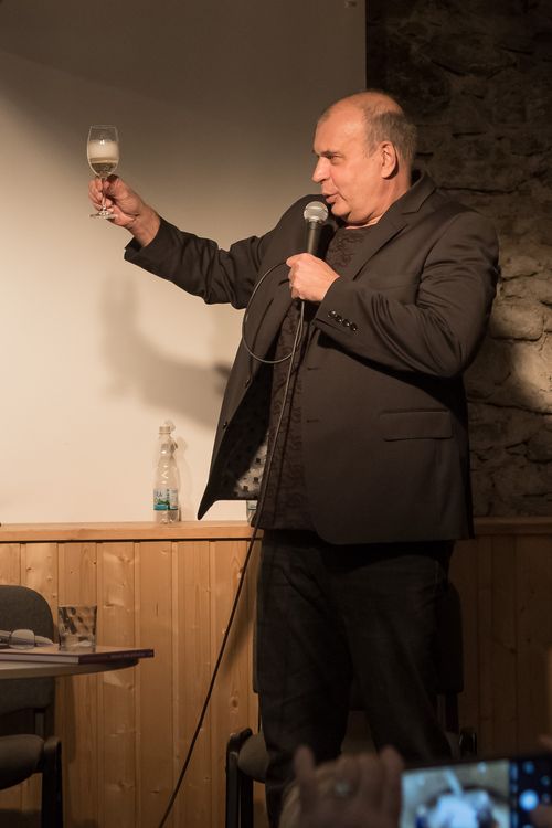 Křest knížky Harvart stále jedinečný s Petrem Rychlým