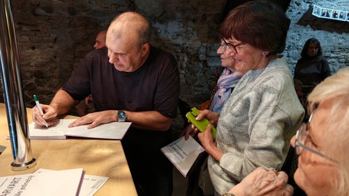 Křest knížky Harvart stále jedinečný s Petrem Rychlým